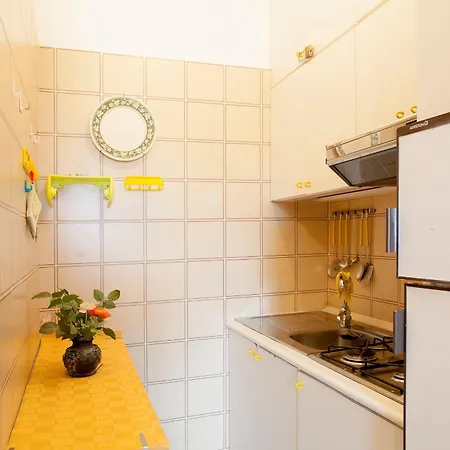 Semesterbostad Free Parking & Wi-fi - 10 Min Dal Mare