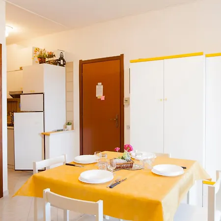 Free Parking & Wi-fi - 10 Min Dal Mare Ferienhaus