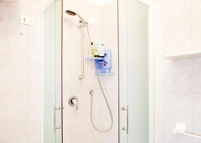 Free Parking & Wi-fi - 10 Min Dal Mare בית נופש *